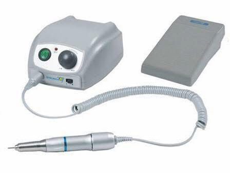 دريل سترونج